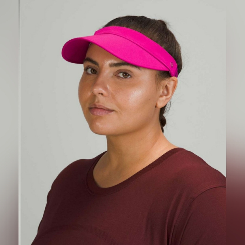 Lululemon Fast Paced Run Visor Ripened Raspberry - O/S - Picture 2 of 10